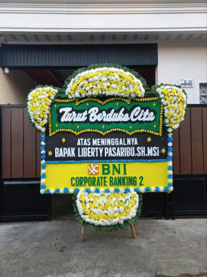 Papan Bunga Duka di Sikabu