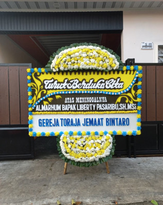 Papan Bunga Duka di Sikabu